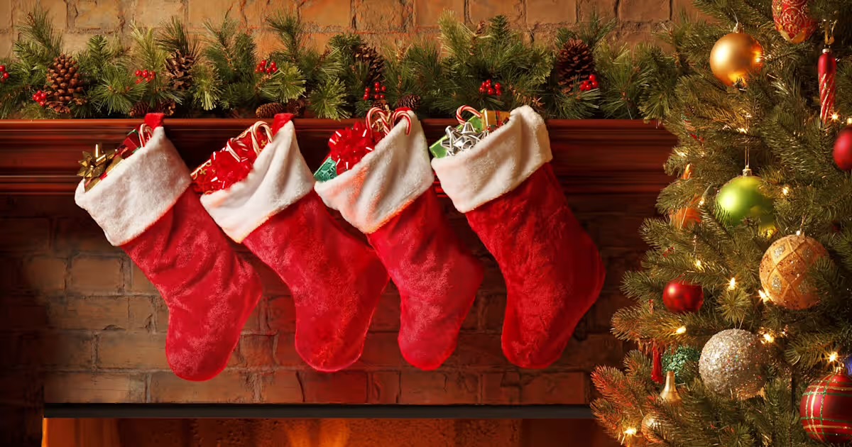 BHS Hosts Christmas Auction